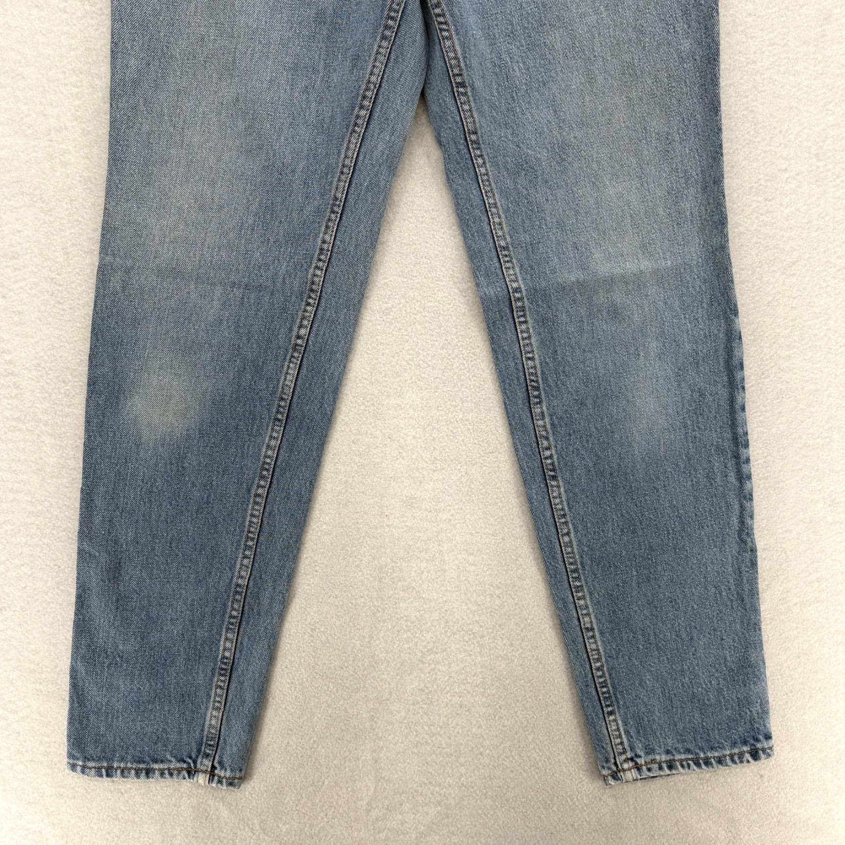Levi's VINTAGE Levi's 550 Relaxed Tapered Jeans Juniors 11 Long Blue High Rise USA 90s Size 32" / US 10 / IT 46 - 3 Thumbnail