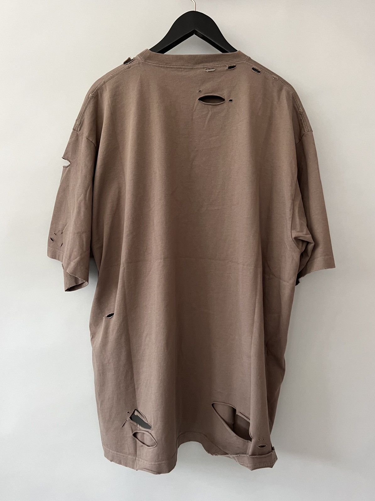 Balenciaga Destroyed Vintage Jersey T-shirt Size US XL / EU 56 / 4 - 2 Thumbnail
