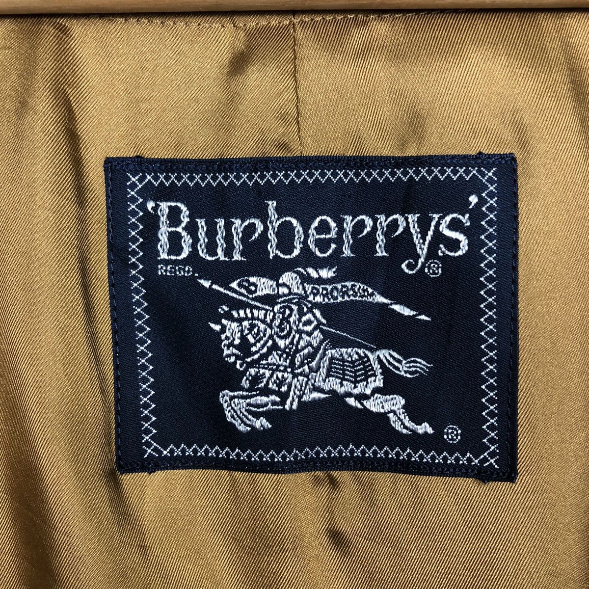 Burberry 📌Vintage Long Jacket Burberrys Nova Check Blanket Lining Size US M / EU 48-50 / 2 - 19 Thumbnail