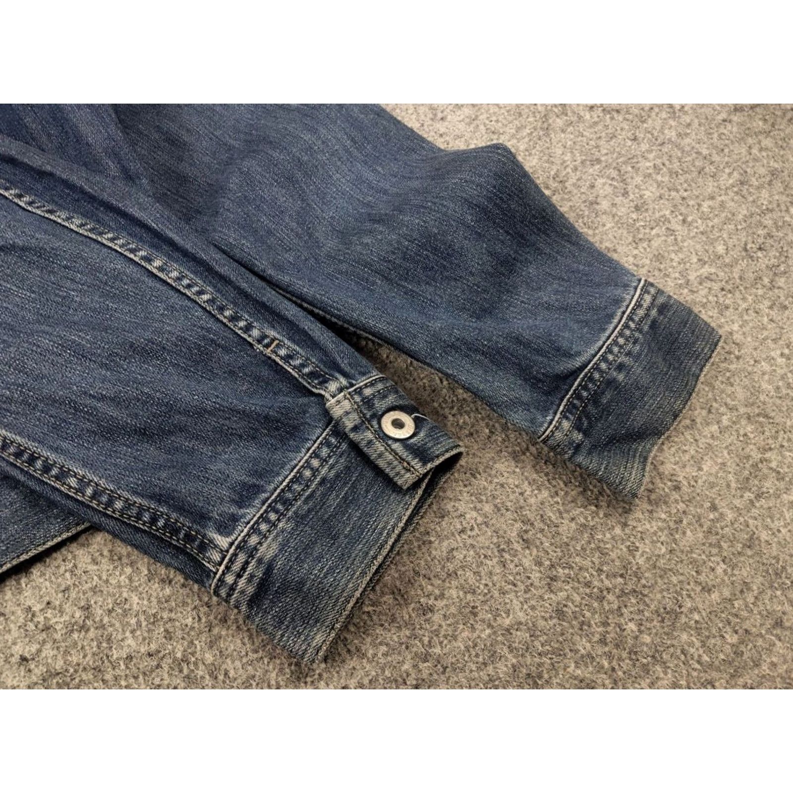 Diesel VINTAGE Diesel Gregg Denim Jacket L Men Blue 90s Y2K Style Pocket Button Armor? Size US L / EU 52-54 / 3 - 5 Thumbnail