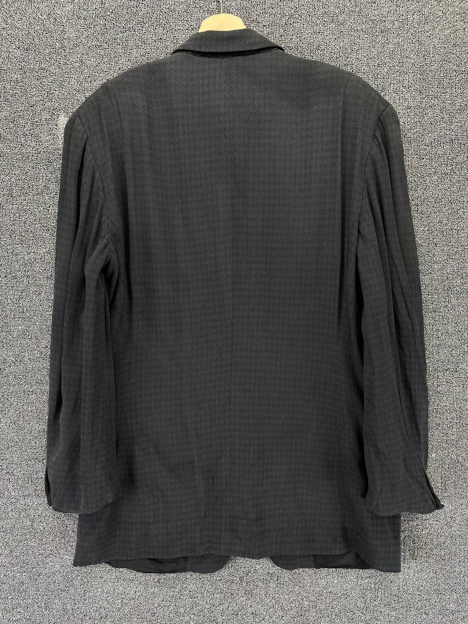 Giorgio Armani Vintage Giorgio Armani Black Blazers Coats Jacket Size US M / EU 48-50 / 2 - 9 Thumbnail