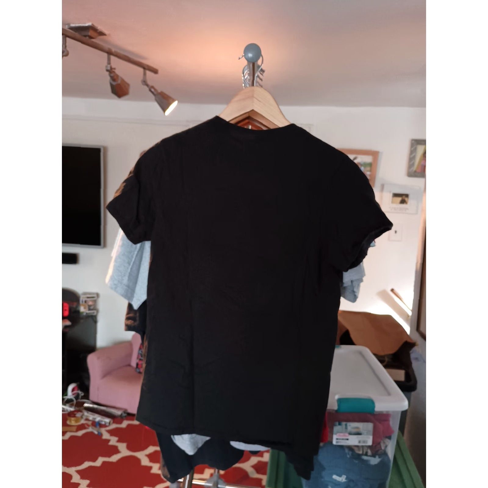 Vintage VINTAGE Arthur Hugs Not Drugs T-shirt Men S Black 90s Cartoon T-Shirt Mens Size US S / EU 44-46 / 1 - 4 Thumbnail