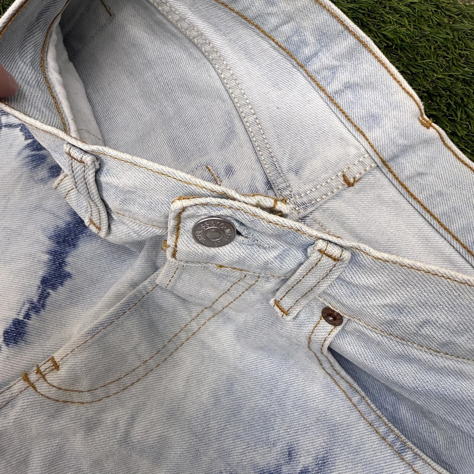 The Unbranded Brand Tie-Dye and Distressed Denim Jeans Size US 30 / EU 46 - 5 Thumbnail