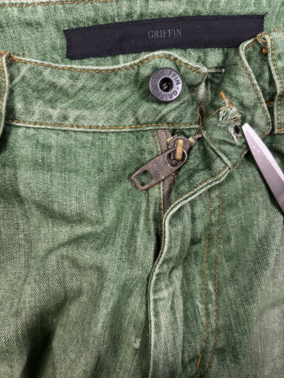 Issey Miyake Avant-Garde Griffin Studio Okinawa Faded Jeans Made in Italy Size US 31 - 5 Thumbnail