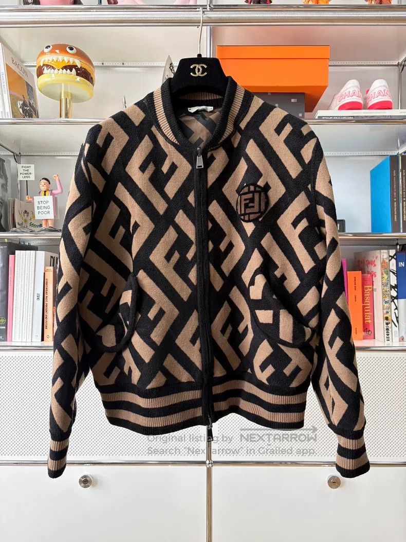 Fendi Fendi Capsule series brown reversible all-over monogrammed Size S / US 4 / IT 40 - 1 Thumbnail