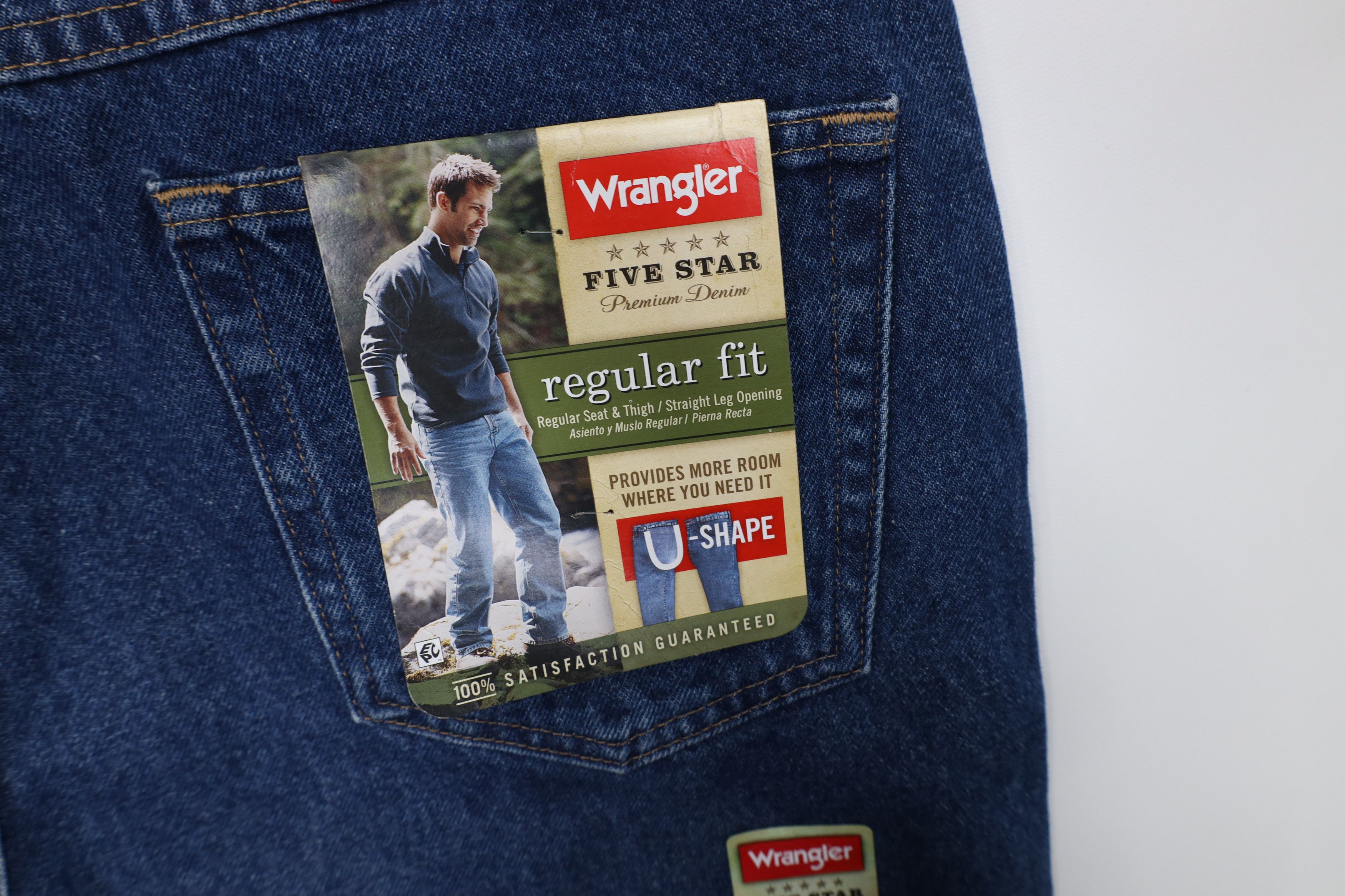 Wrangler Deadstock Vintage Y2K Wrangler Fit Straight Leg Denim Jeans Size US 36 / EU 52 - 13 Thumbnail