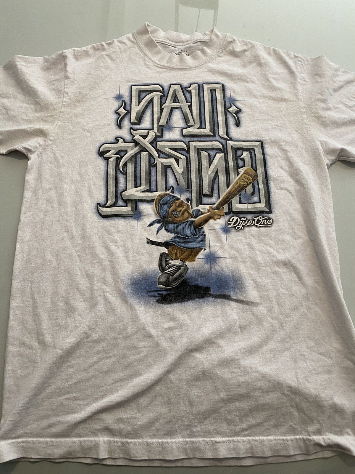 Tribal Streetwear Vintage San Diego dyse one graffiti shirt padres Size US L / EU 52-54 / 3 - 1 Thumbnail