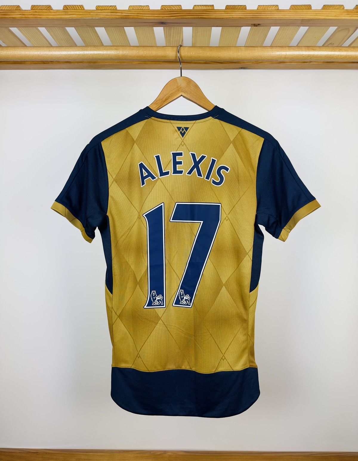 Puma Puma Arsenal 2015-16 Jersey T-Shirt #17 Alexis Size US XS / EU 42 / 0 - 1 Thumbnail