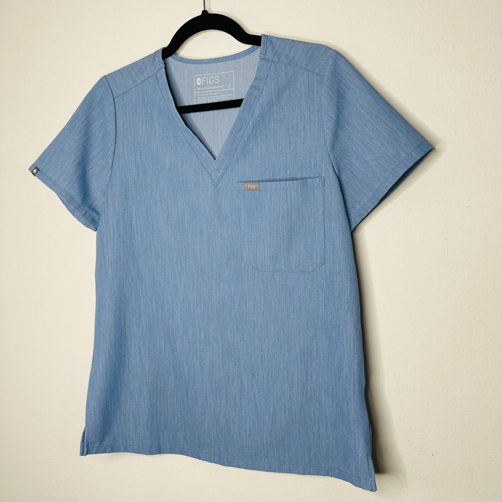 Other Figs Denim Blue Catarina VNeck Split Hem Short Sleeve Top S Size S / US 4 / IT 40 - 2 Thumbnail