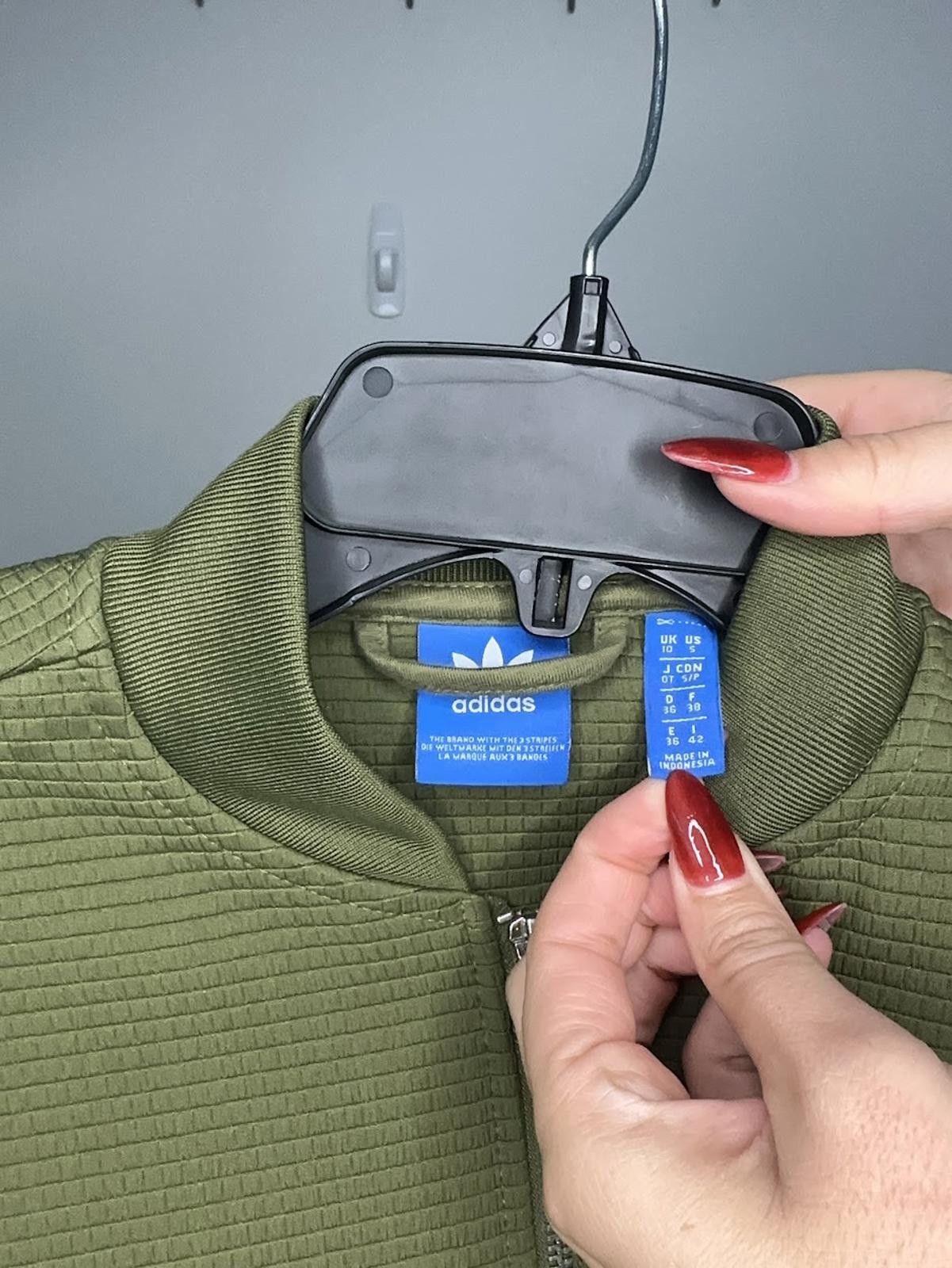 Adidas ADIDAS Forest Green Bomber Jacket - Sz. S w/ Rip To Pocket Size S / US 4 / IT 40 - 4 Thumbnail