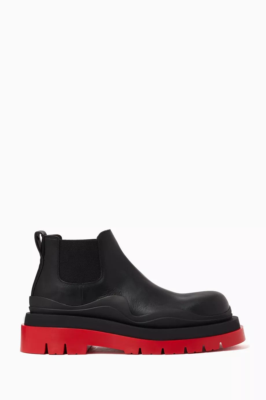 Bottega Veneta o1loc1c0824 630281 Tire Ankle Chelsea Boot in Black/Red Size US 7 / EU 40 - 1 Thumbnail