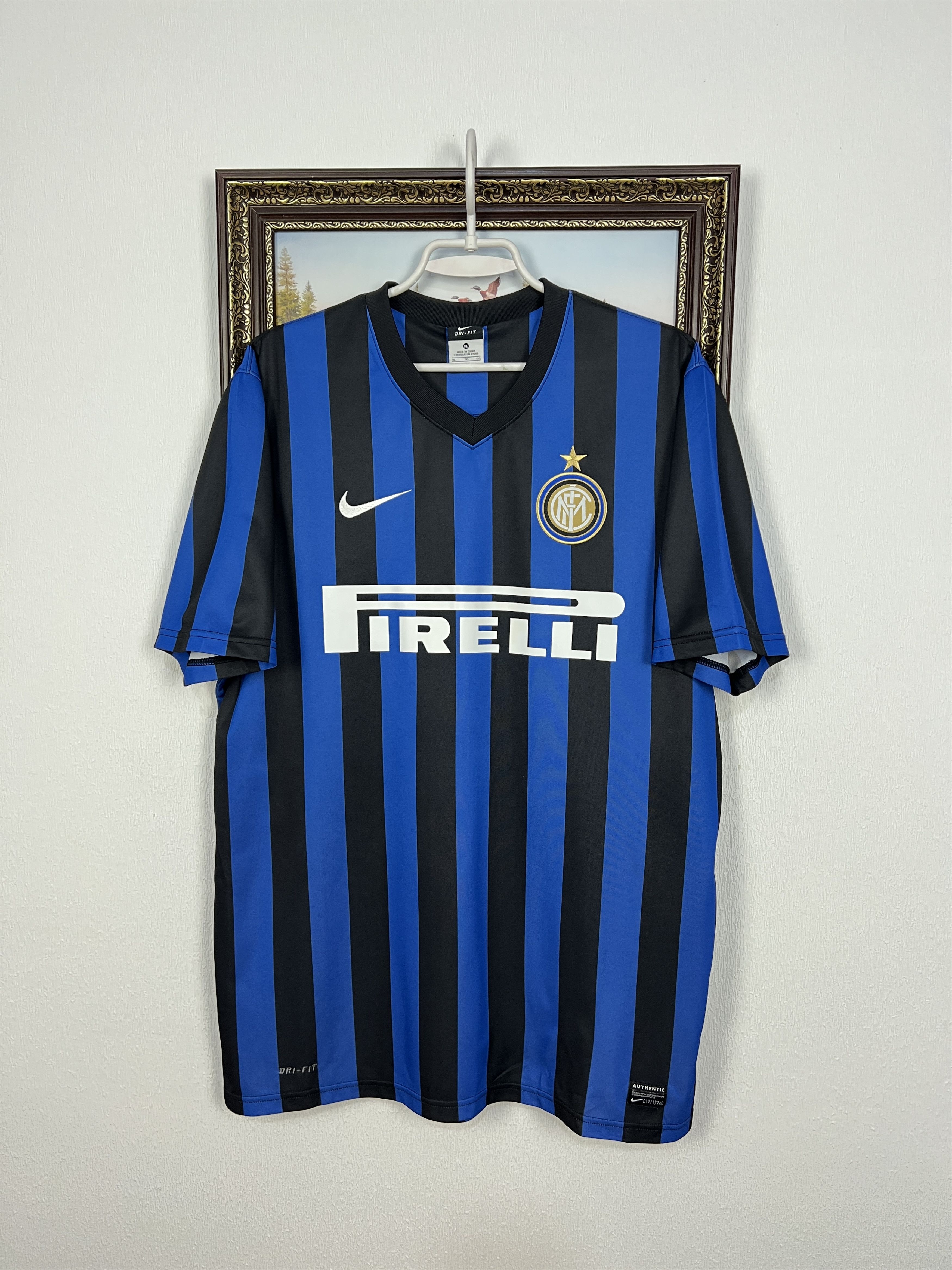 Nike Inter Milan Home football shirt 2010 Soccer Nike Jersey Size US XL / EU 56 / 4 - 1 Thumbnail