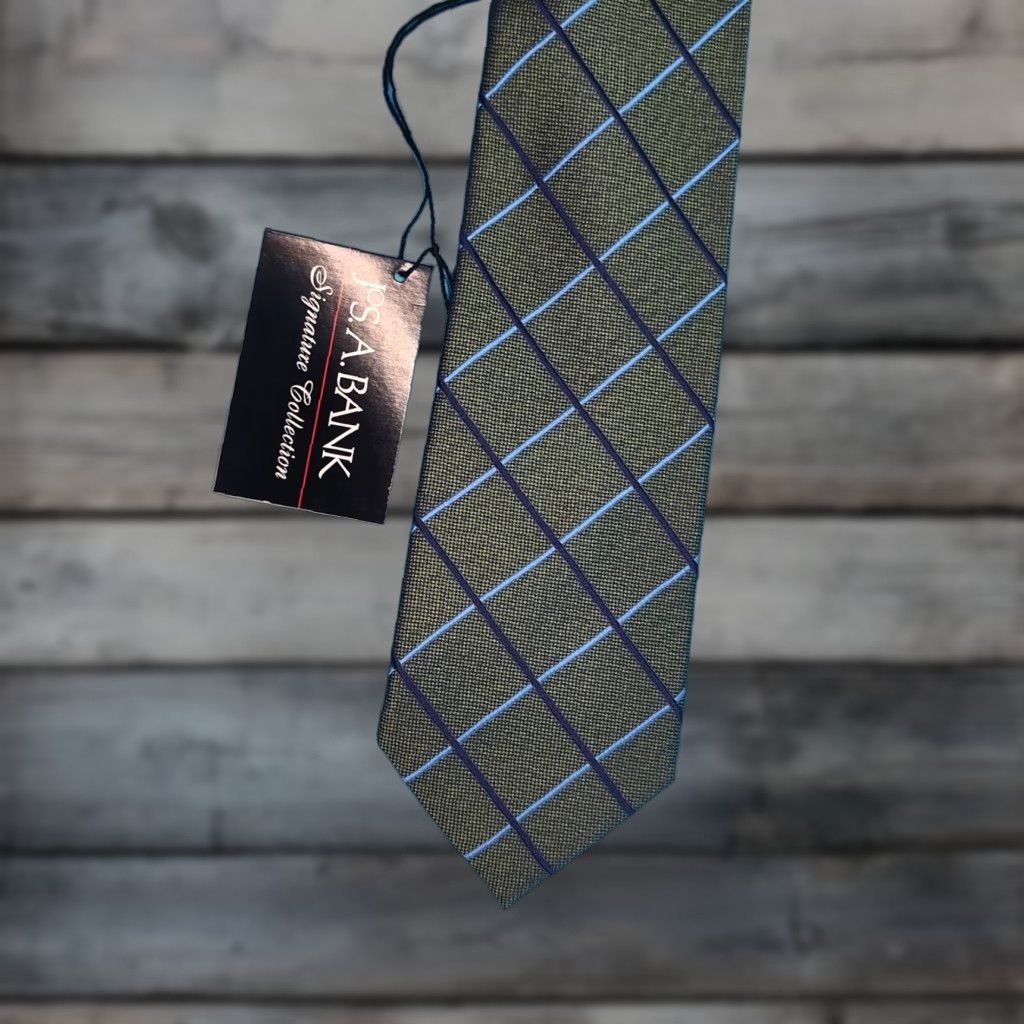 Jos. A. Bank VINTAGE Jos A. Bank SIGNATURE Men's Silk Green Checkered Tie 3 1/8" x 60" Business Casual Size ONE SIZE - 1 Thumbnail