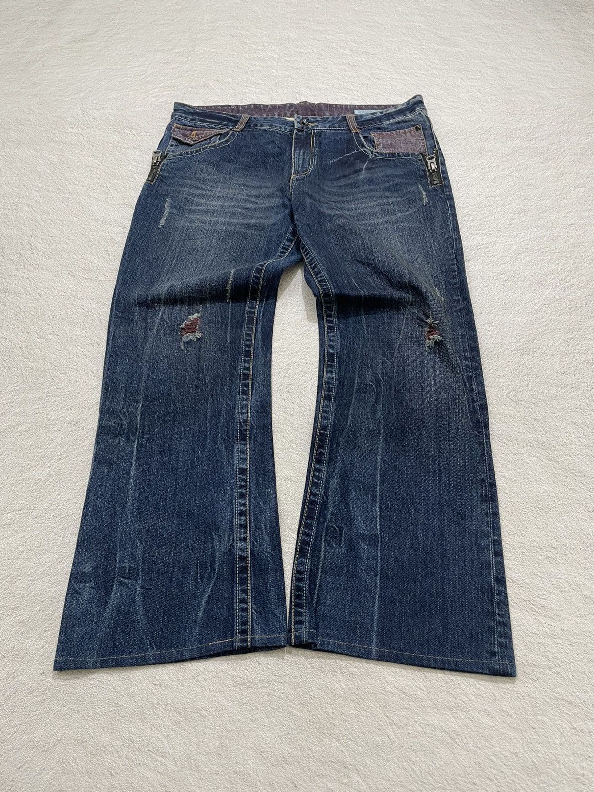 Japanese Brand 2000s Semantic Flare Raw Denim Ripped Baggy Jeans Y2K Size US 36 / EU 52 - 1 Thumbnail
