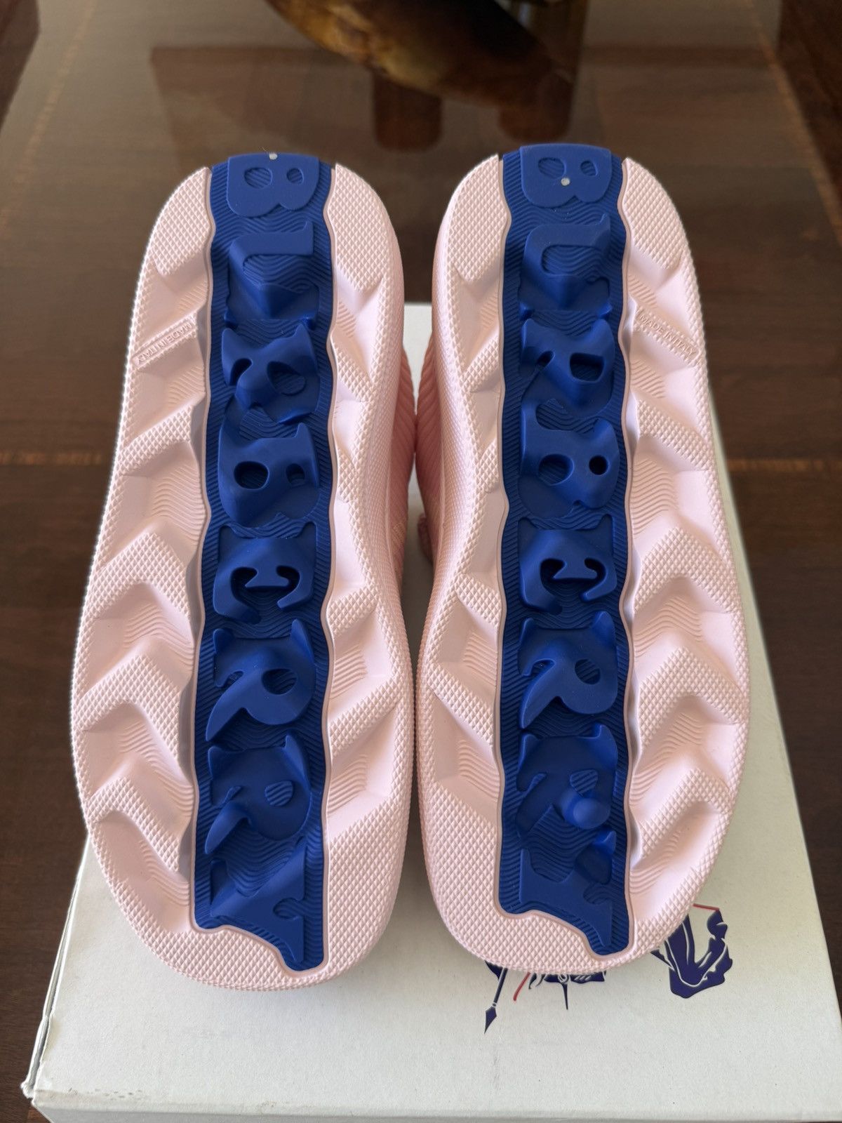 Burberry Burberry Box Knit Sneaker Size US 8 / IT 38 - 2 Thumbnail