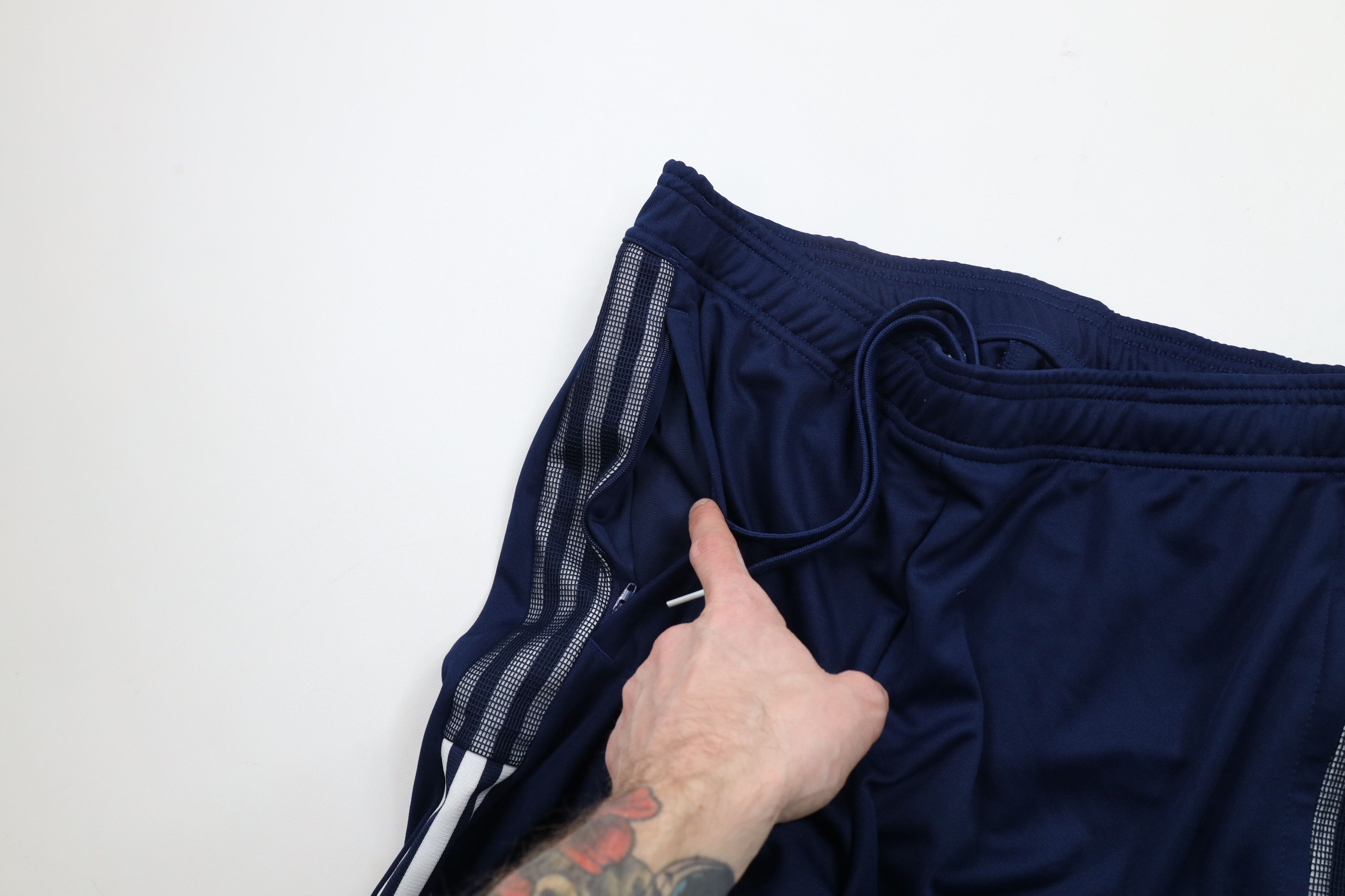Adidas × Vintage Vintage Y2K Adidas Striped Tapered Leg Soccer Warm Up Pants Size US 36 / EU 52 - 6 Thumbnail