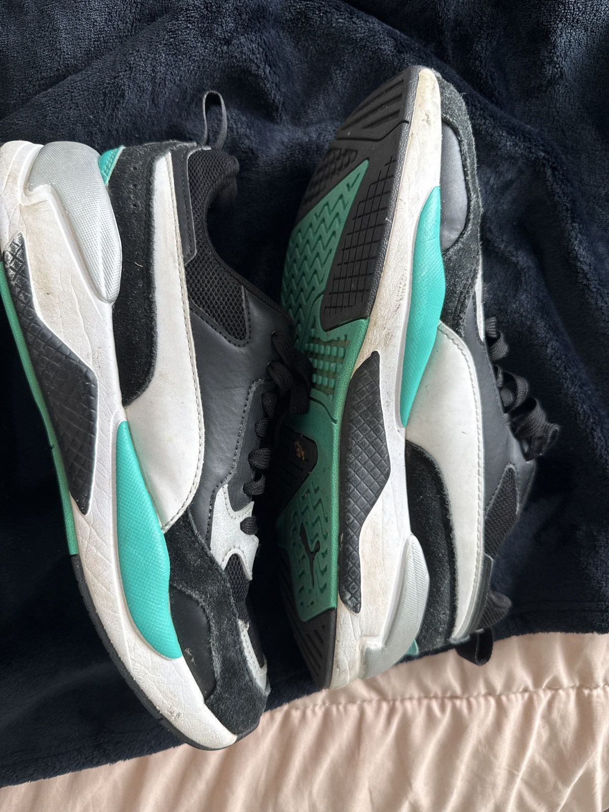 Mercedes-Benz × Puma PUMA Mercedes-AMG Petronas F1 X-Ray 2 trainers Size US 8 / EU 41 - 2 Thumbnail