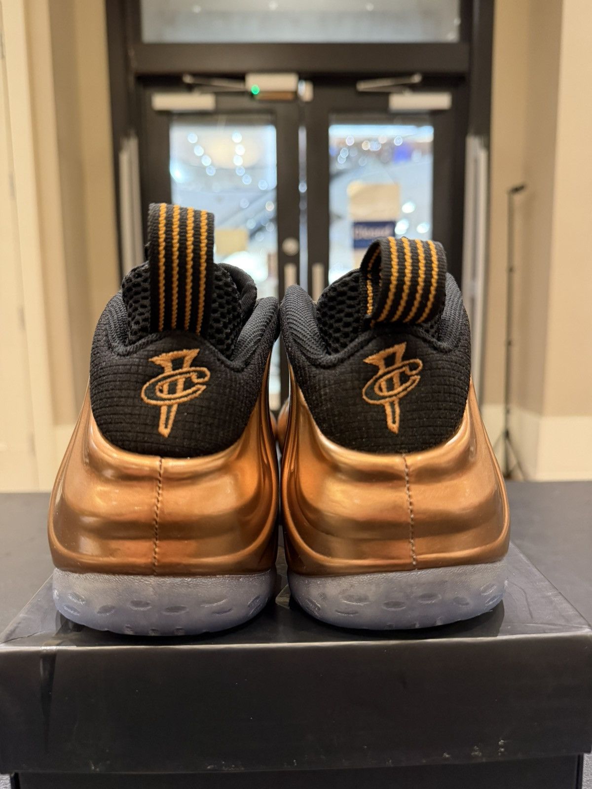 Nike Nike Air Foamposite One ‘Copper’ Size US 8 / EU 41 - 3 Thumbnail
