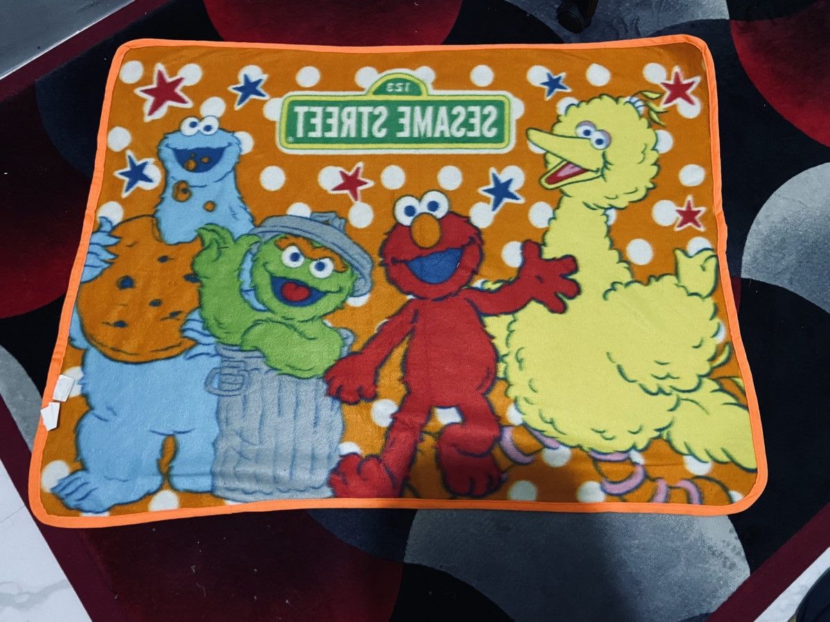 Cartoon Network Sesame Street Towel / Small Blanket Size ONE SIZE - 2 Thumbnail