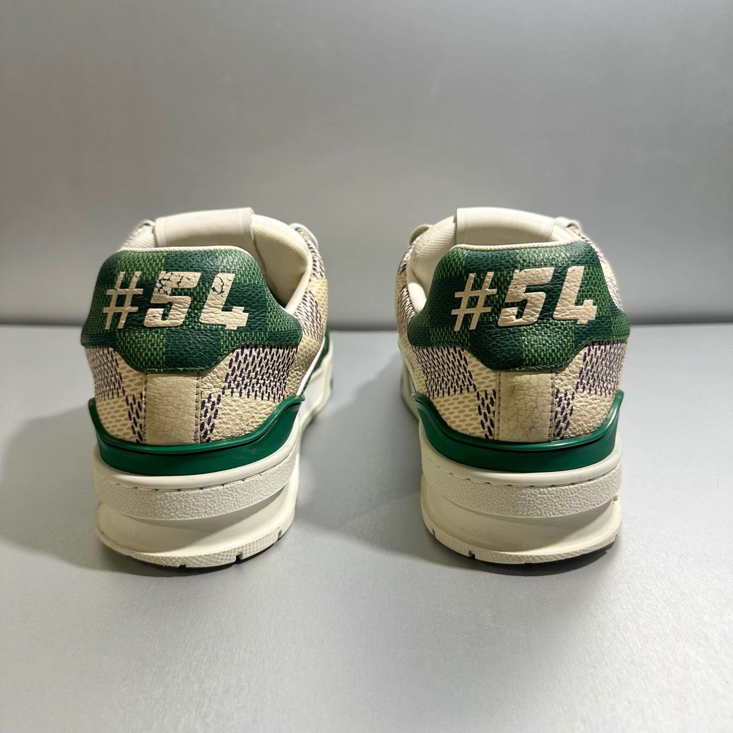 Louis Vuitton Louis Vuitton Trainer White Green Checkerboard 6/40 EU Used Size US 7 / EU 40 - 5 Thumbnail