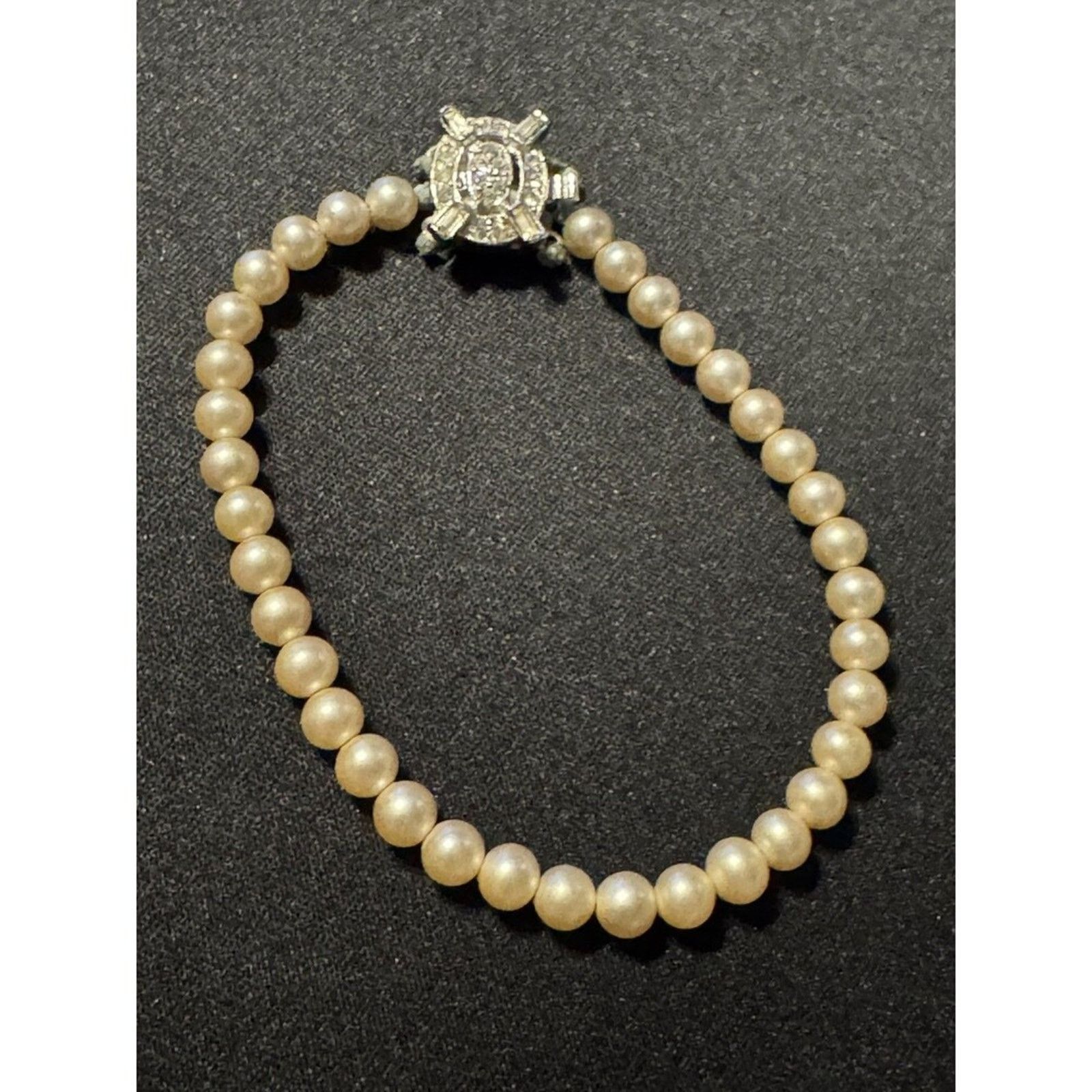 Other Marrella Vintage Bracelet Faux Pearls 6in Size ONE SIZE - 1 Thumbnail