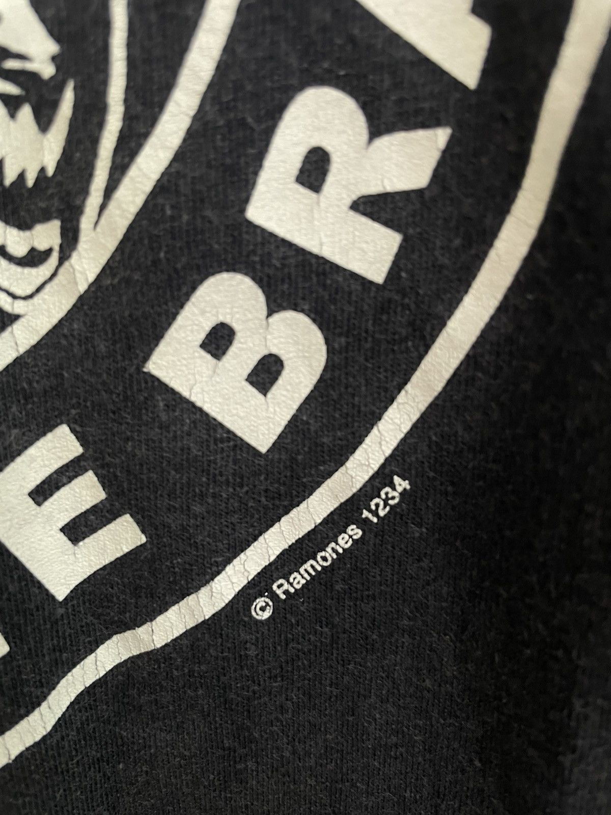 Band Tees Vintage Y2K Ramones Beat On The Brat punk band t shirt Size US L / EU 52-54 / 3 - 5 Thumbnail
