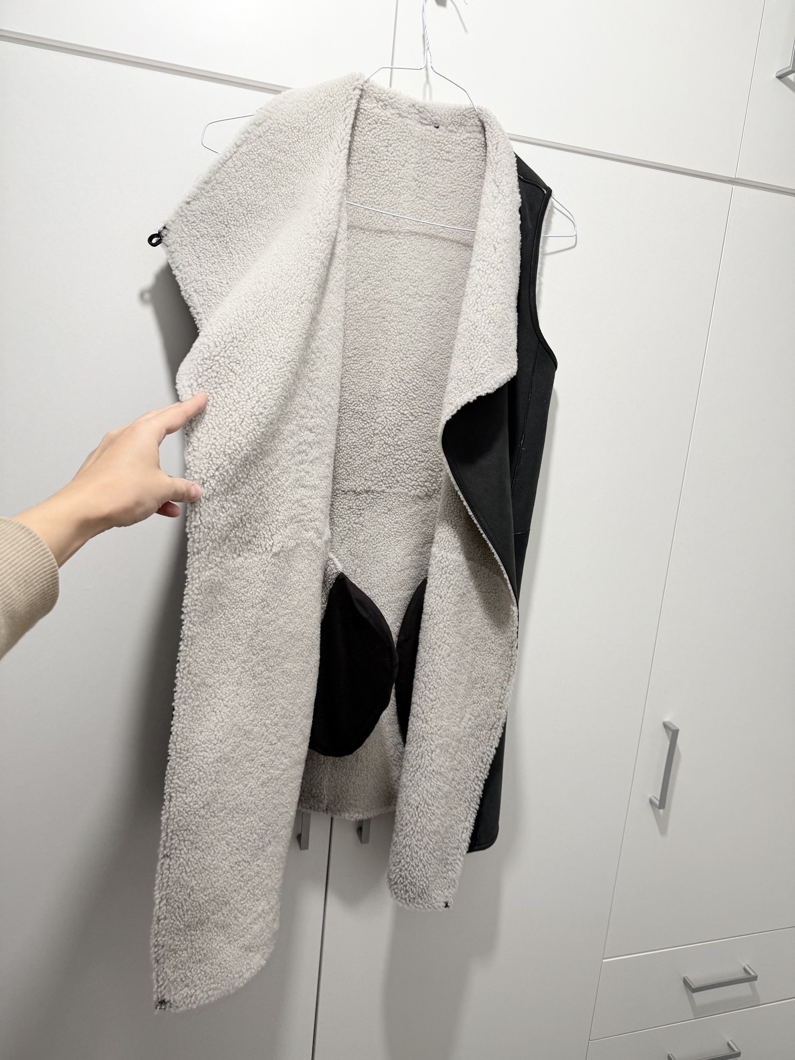 Genuine Leather Real Sheepskin Outervest Shearling Long Jacket Sleveless S-M Size S / US 4 / IT 40 - 9 Thumbnail