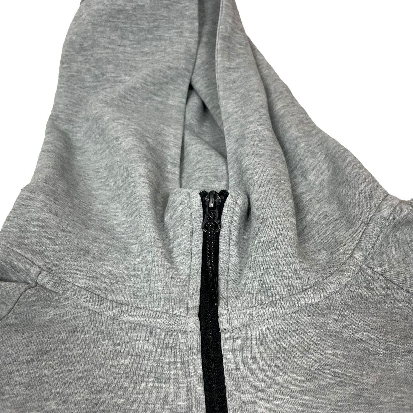 Nike Nike Sportswear Tech Fleece Women's Gray Windrunner Hoodie L Size L / US 10 / IT 46 - 2 Thumbnail
