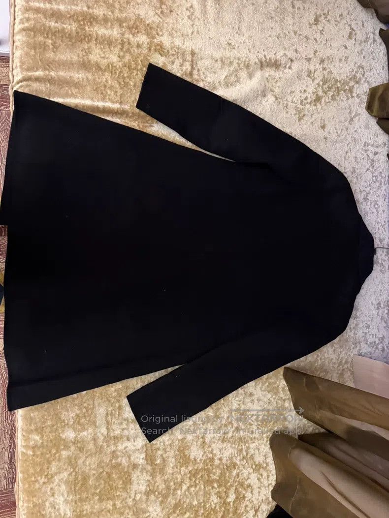 Valentino Valentino V-shaped badge coat Size L / US 10 / IT 46 - 4 Thumbnail