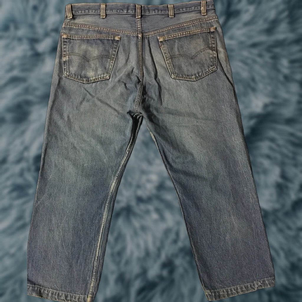 Levi's VINTAGE Levi's 501 Jeans Mens Denim Blue 39/26 Button Fly Distressed Faded Grunge 80s 90s USA 501 Model Straight Regular Mar 40 40s? Size US 40 / EU 56 - 1 Thumbnail