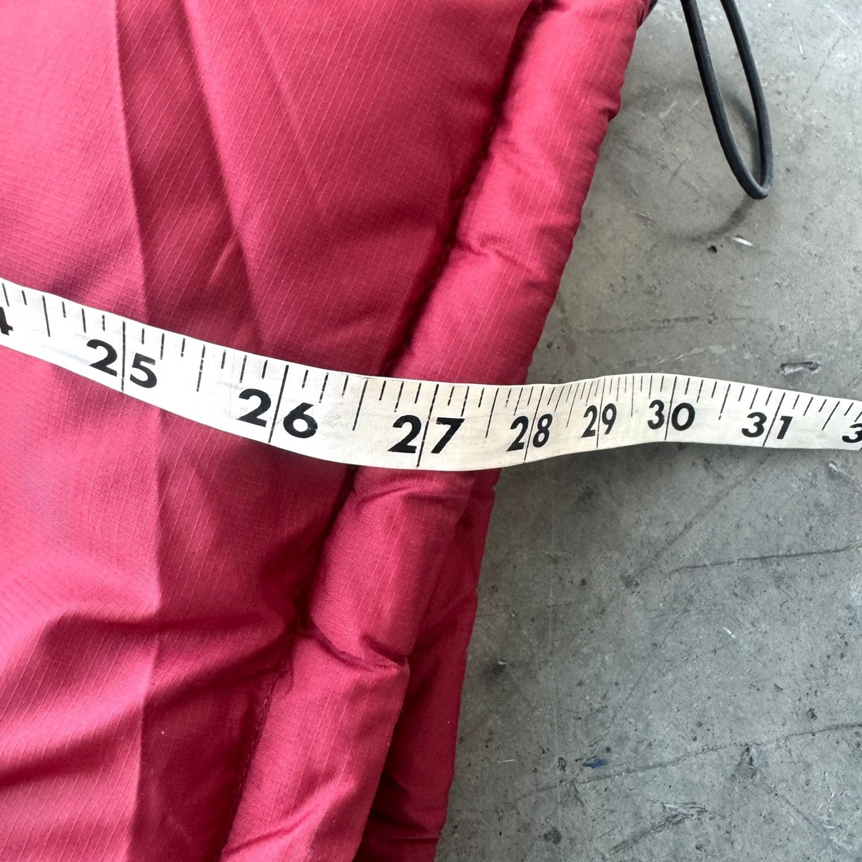 The North Face VINTAGE The North Face Retro Nuptse Red Black Down Fill Men’s Medium Puffer Jacket Size US M / EU 48-50 / 2 - 7 Thumbnail