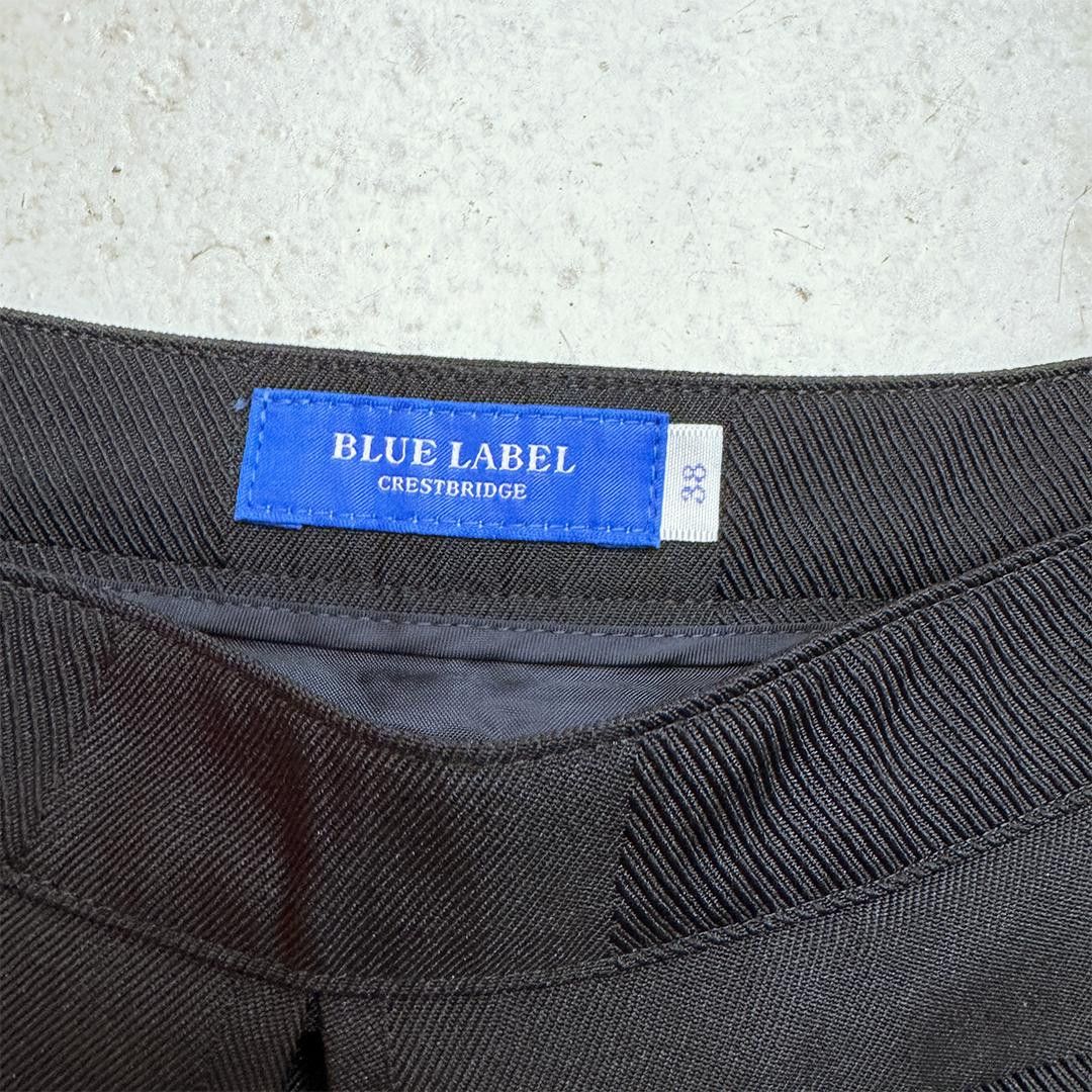 Burberry Burberry Nova Check Black Skirt (38 - S) Size 27" / US 4 / IT 40 - 2 Thumbnail