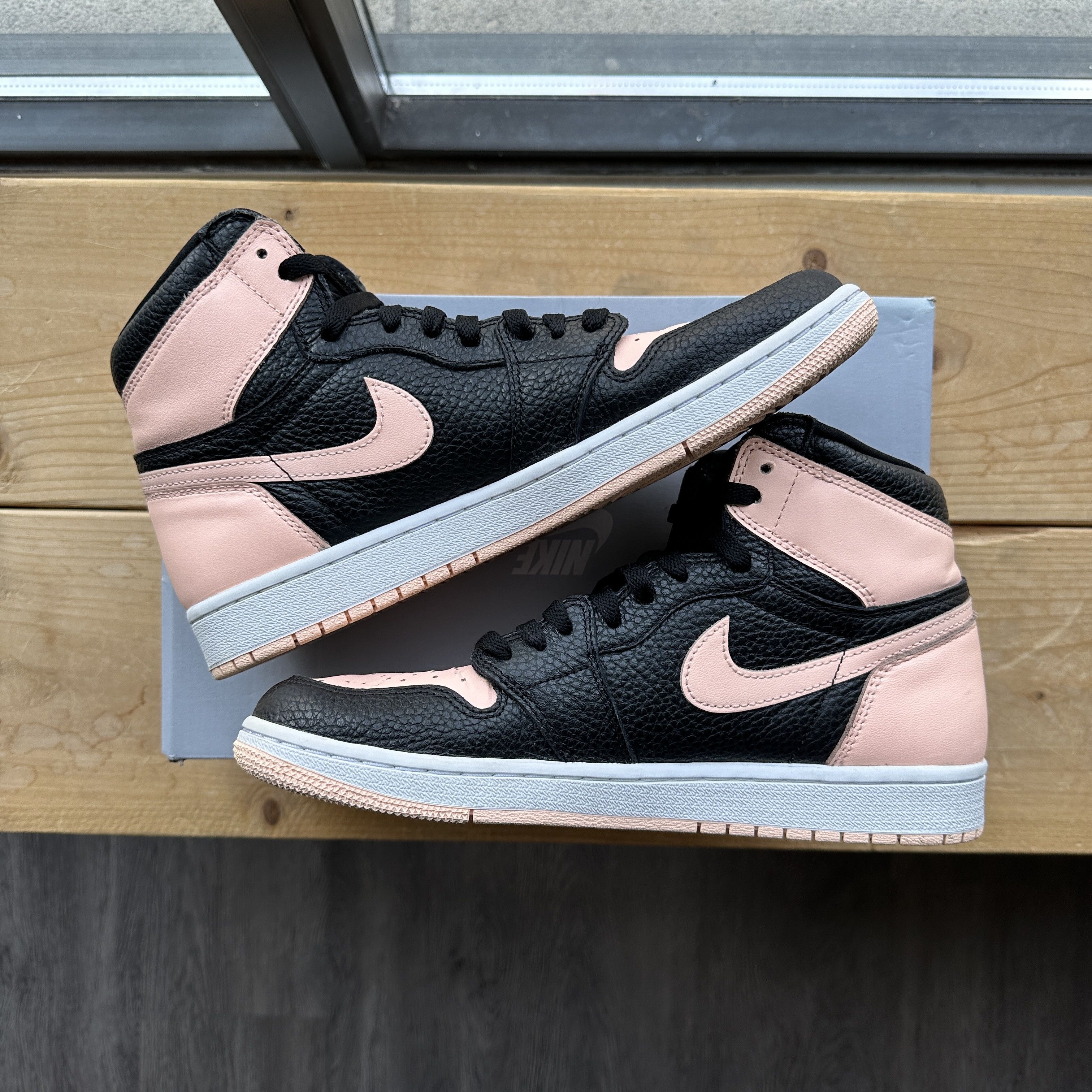 Jordan Brand Air Jordan 1 High Size US 9.5 / EU 42-43 - 6 Thumbnail