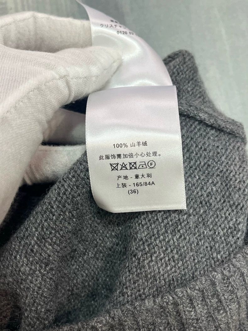 Dior Dior Gray CD pearl buckle cashmere cardigan sweater Size XS / US 0-2 / IT 36-38 - 6 Thumbnail