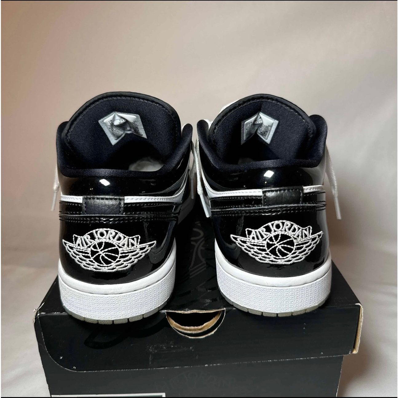 Jordan Brand × Nike Size 10 - Air Jordan 1 Low SE Concord Men's Shoes Ships Now Size US 10 / EU 43 - 5 Thumbnail