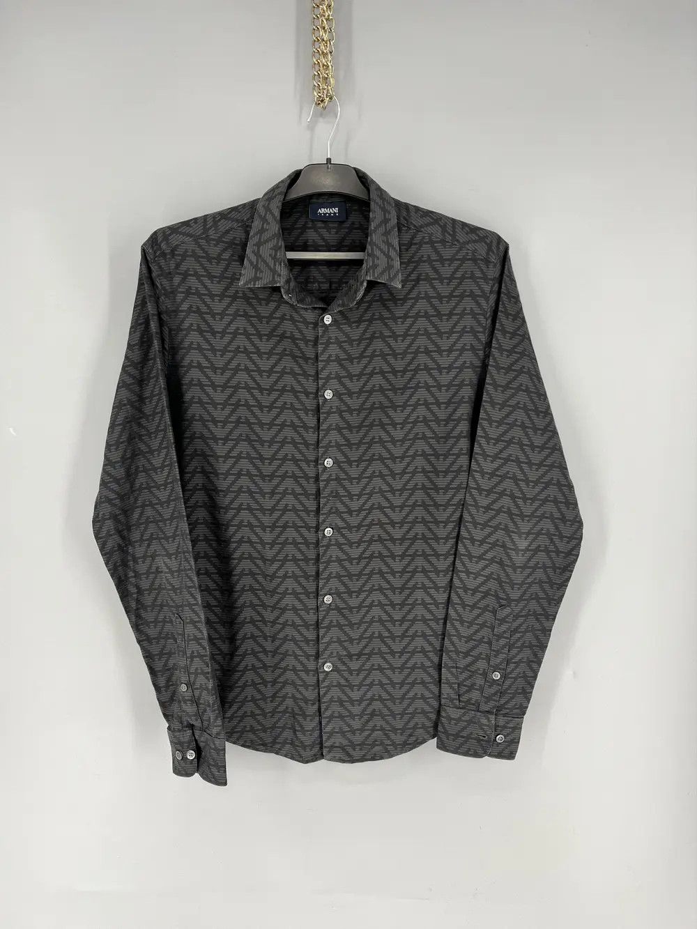 Giorgio Armani Vintage Shirt Armani Collezioni JEANS Size XL Rare Size US L / EU 52-54 / 3 - 1 Thumbnail