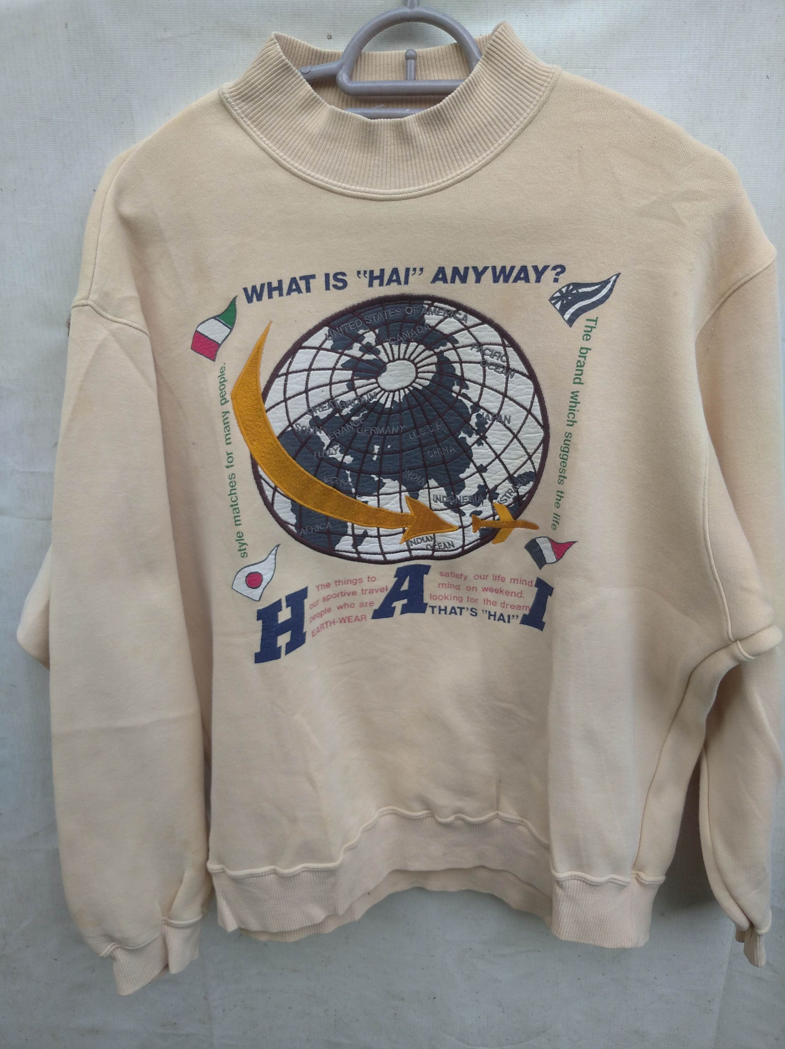 Hai Sporting Gear Map World Sweatshirts rare design