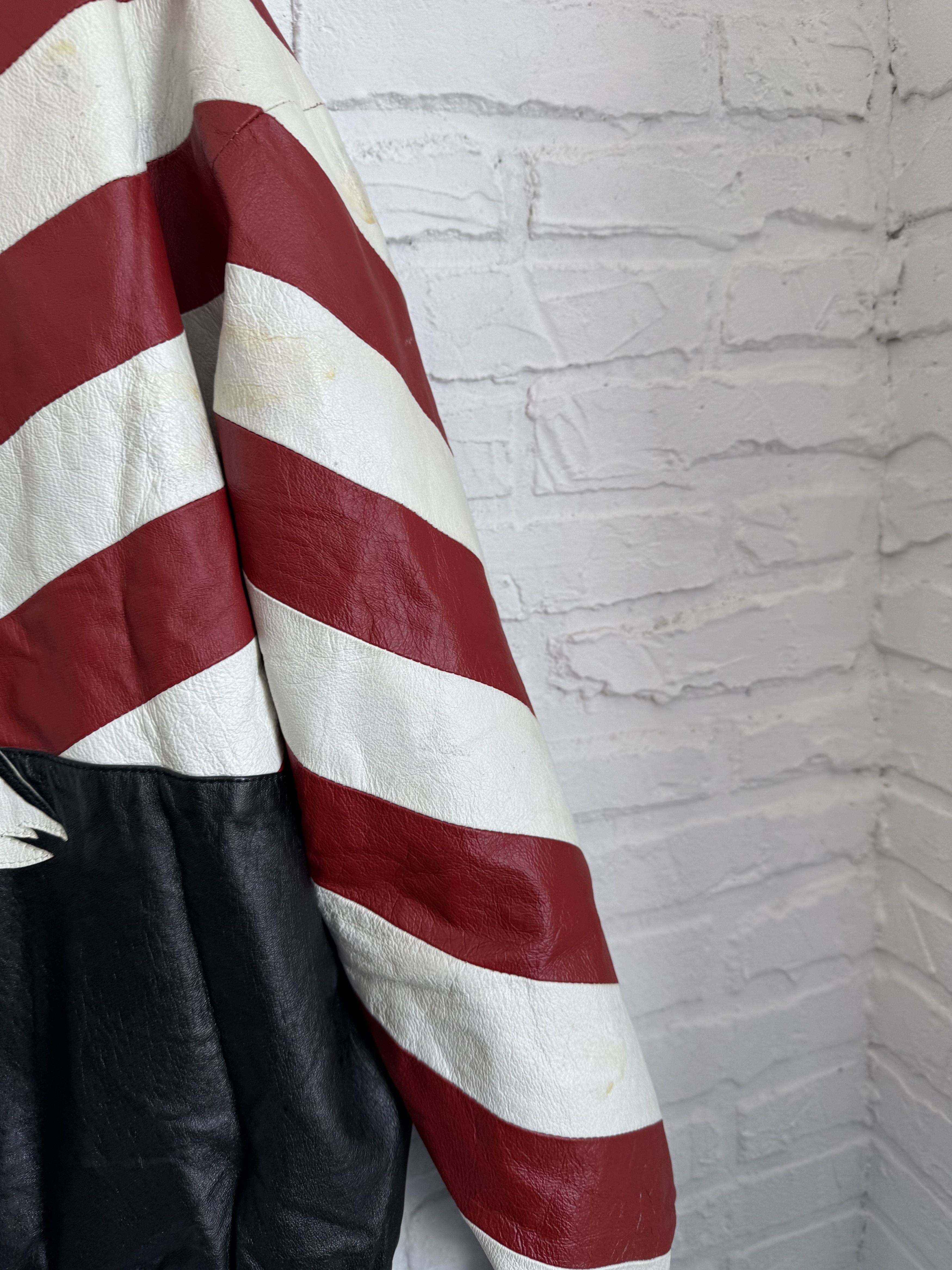 Genuine Leather Vintage 90s Italian Leather Bomber Jacket Eagle USA FLAG Size US L / EU 52-54 / 3 - 16 Thumbnail