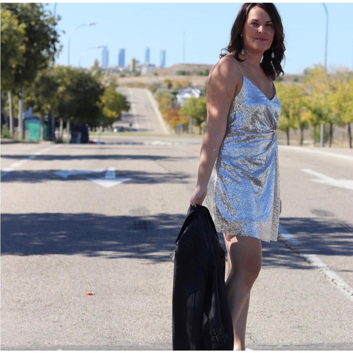 Zara ZARA BLOGGER FAVORITE KNOTTED SEQUIN DRESS Size XS / US 0-2 / IT 36-38 - 4 Thumbnail
