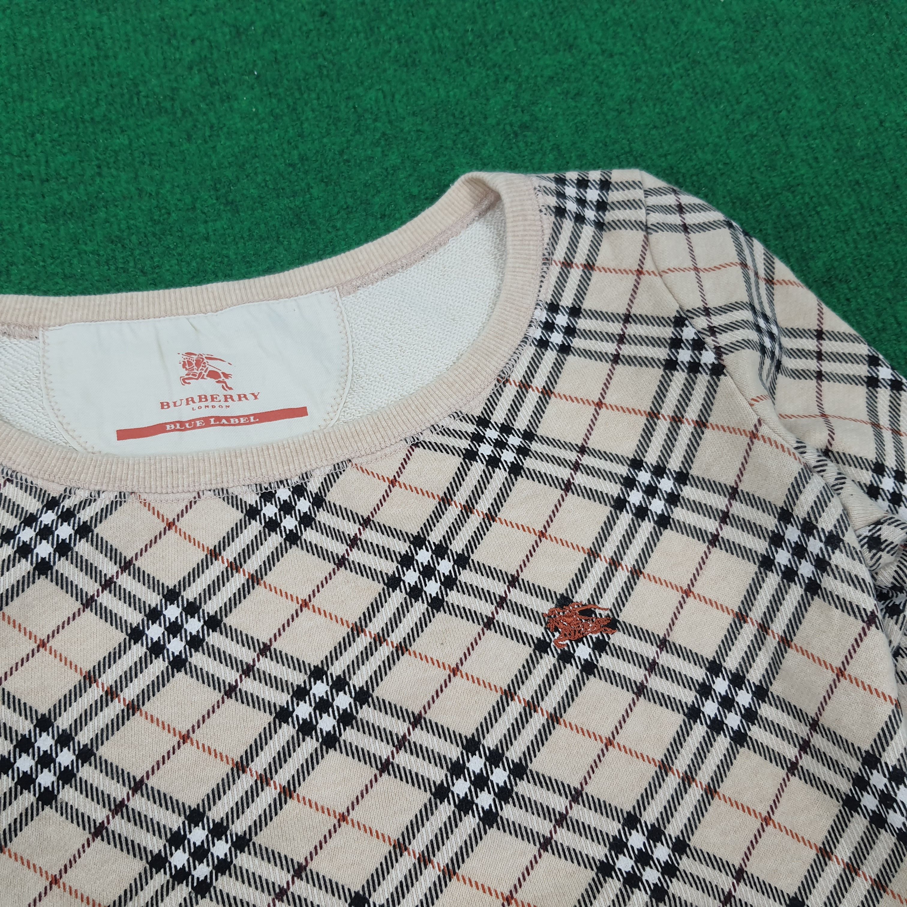 Burberry × Vintage Vintage Burberry London Blue Label Noca Check Crop Top Size XS / US 0-2 / IT 36-38 - 2 Thumbnail