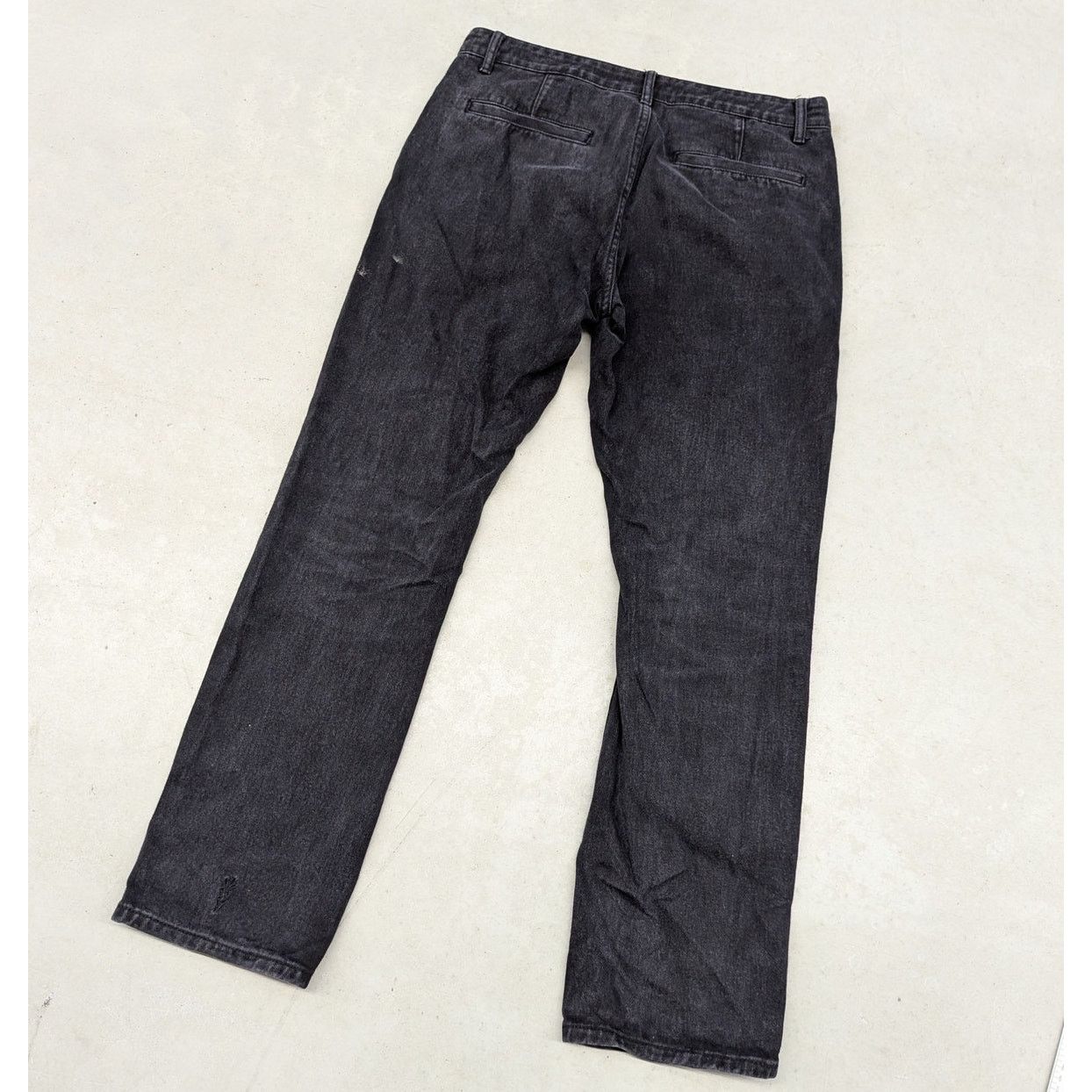 Carrots by Anwar Carrots Anwar Carrots spell-out black denim jeans Size US 34 / EU 50 - 3 Thumbnail