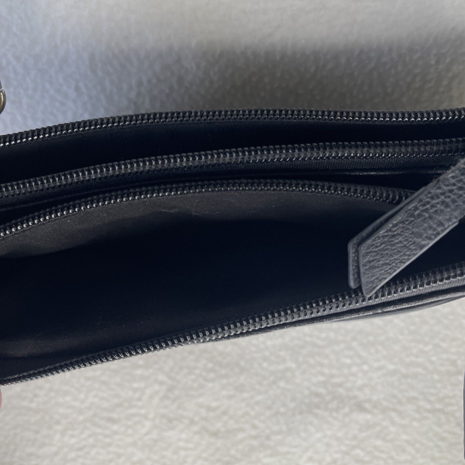 Kenneth Cole Kenneth Cole Small Purse Handbag Soft Leather Crossbody Bag Size ONE SIZE - 4 Thumbnail