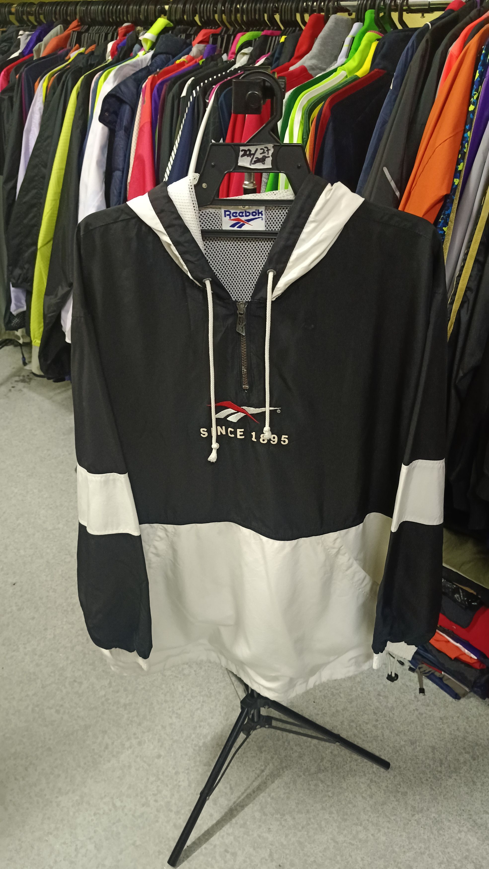 Reebok × Vintage Vintage Reebok Half Zipper Windbreaker Size US XL / EU 56 / 4 - 1 Thumbnail