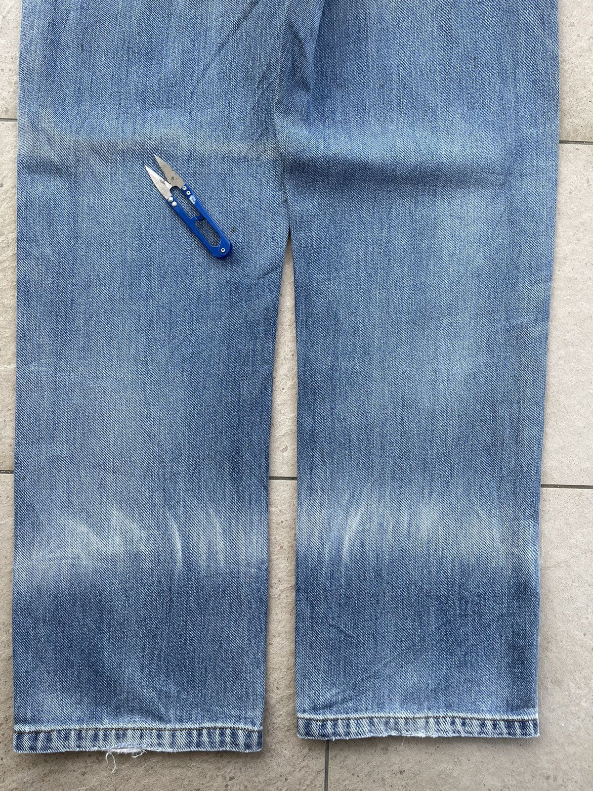 Japanese Brand × Uniqlo 🔥Japanese Brands Uniqlo Distressed Denim W30🔥 Size US 30 / EU 46 - 11 Thumbnail