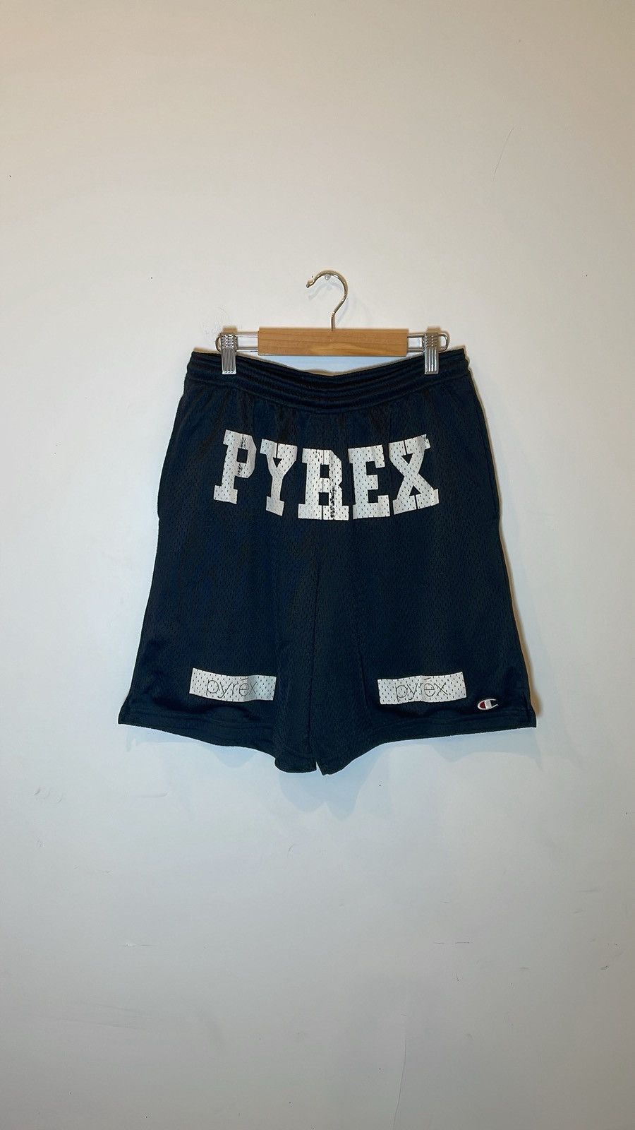 Pyrex Vision × Champion shorts ショートパンツ PYREX VISION Champion Shorts – Justin Reed