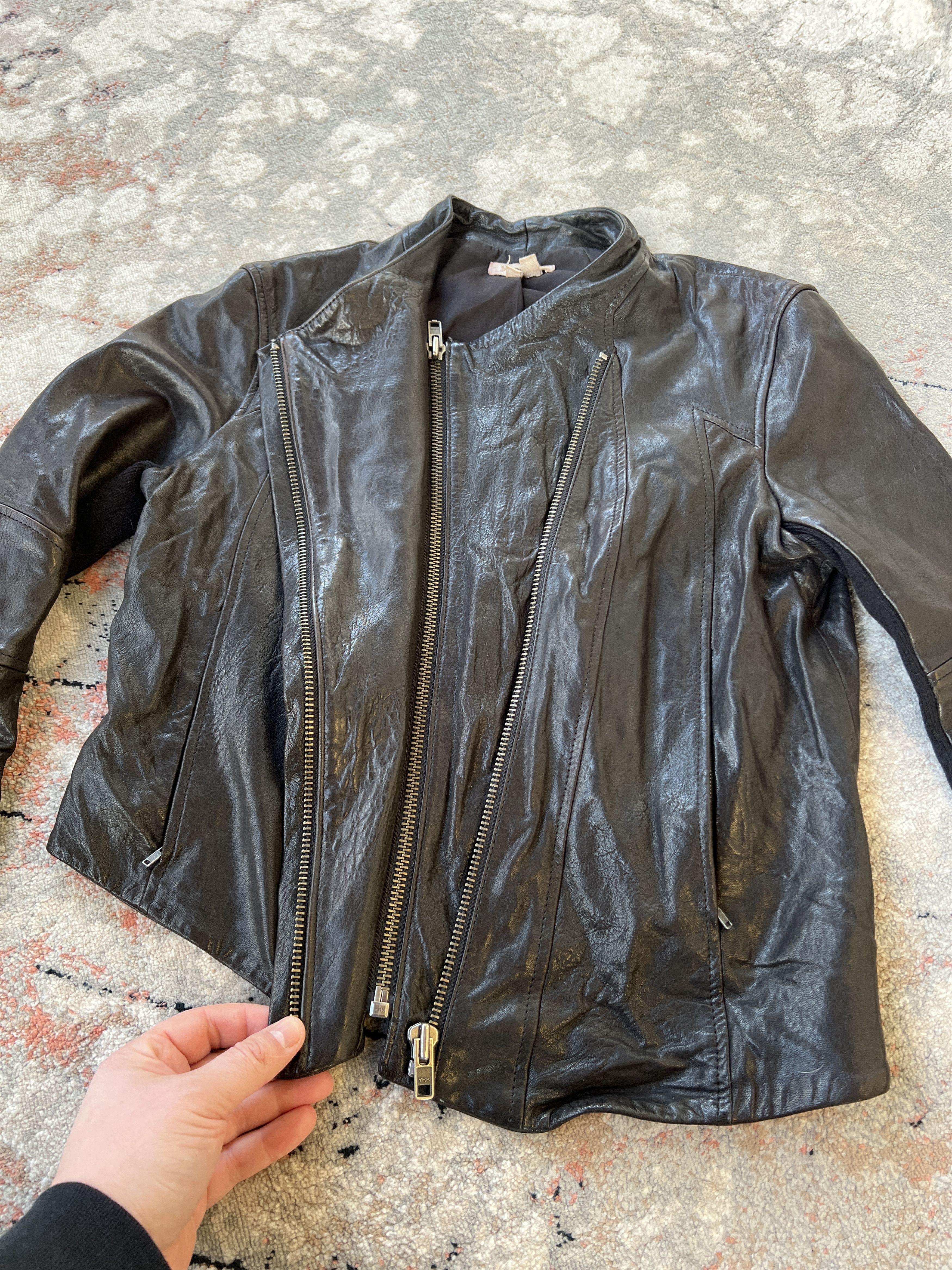 Helmut Lang Helmut Lang Leather Jacket Size M / US 6-8 / IT 42-44 - 2 Thumbnail