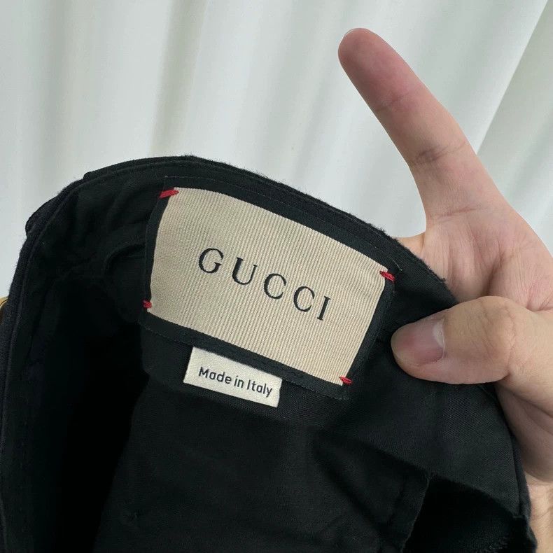Gucci Gucci Black gold buckle Logo shorts Size 26" / US 2 / IT 38 - 5 Thumbnail