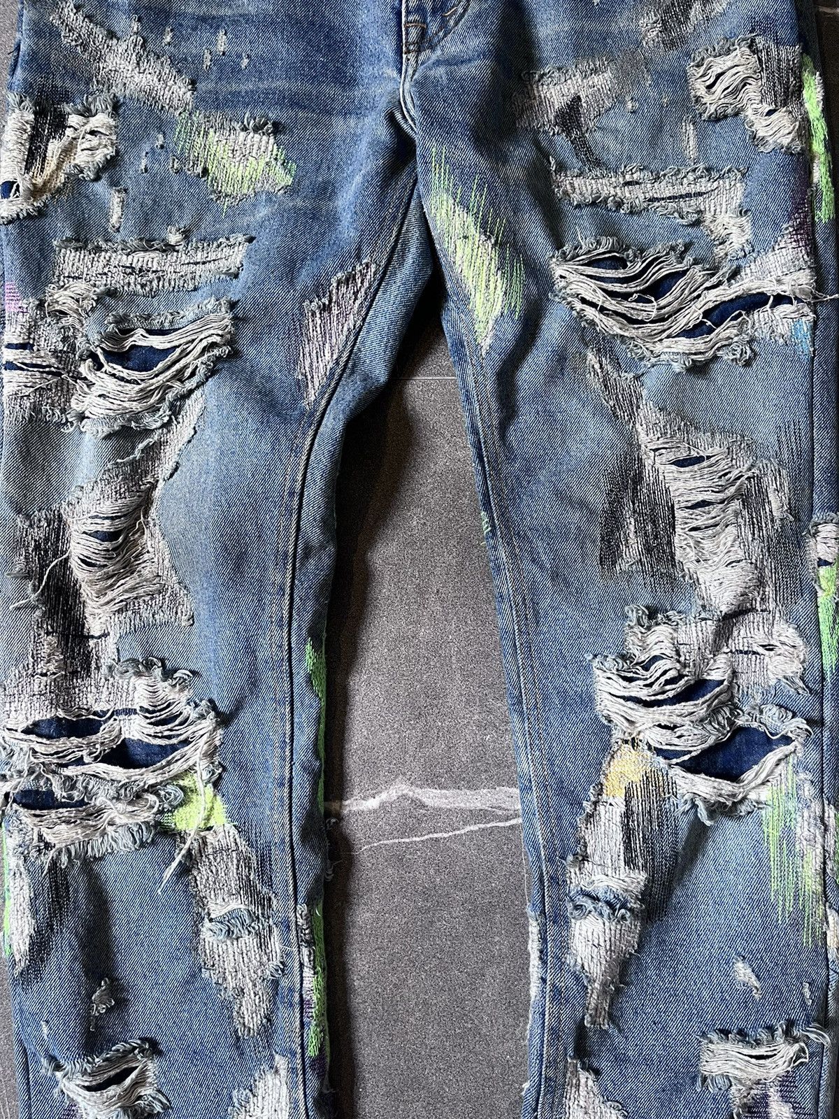 Endless Endless embroidered & distressed denim vlone Size US 32 / EU 48 - 4 Thumbnail