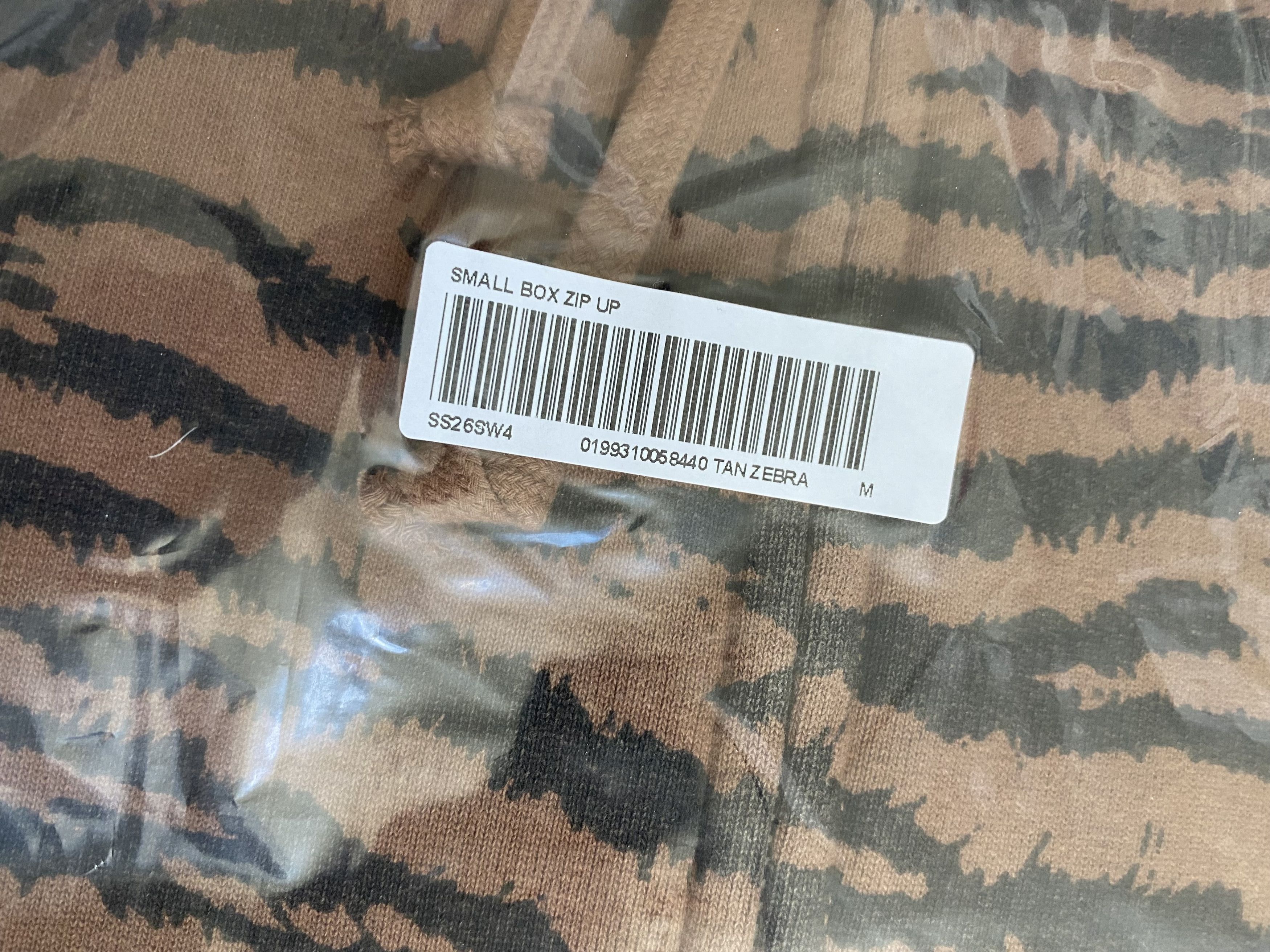 Supreme Supreme small box zip up hoodie Tan zebra Size US M / EU 48-50 / 2 - 2 Thumbnail