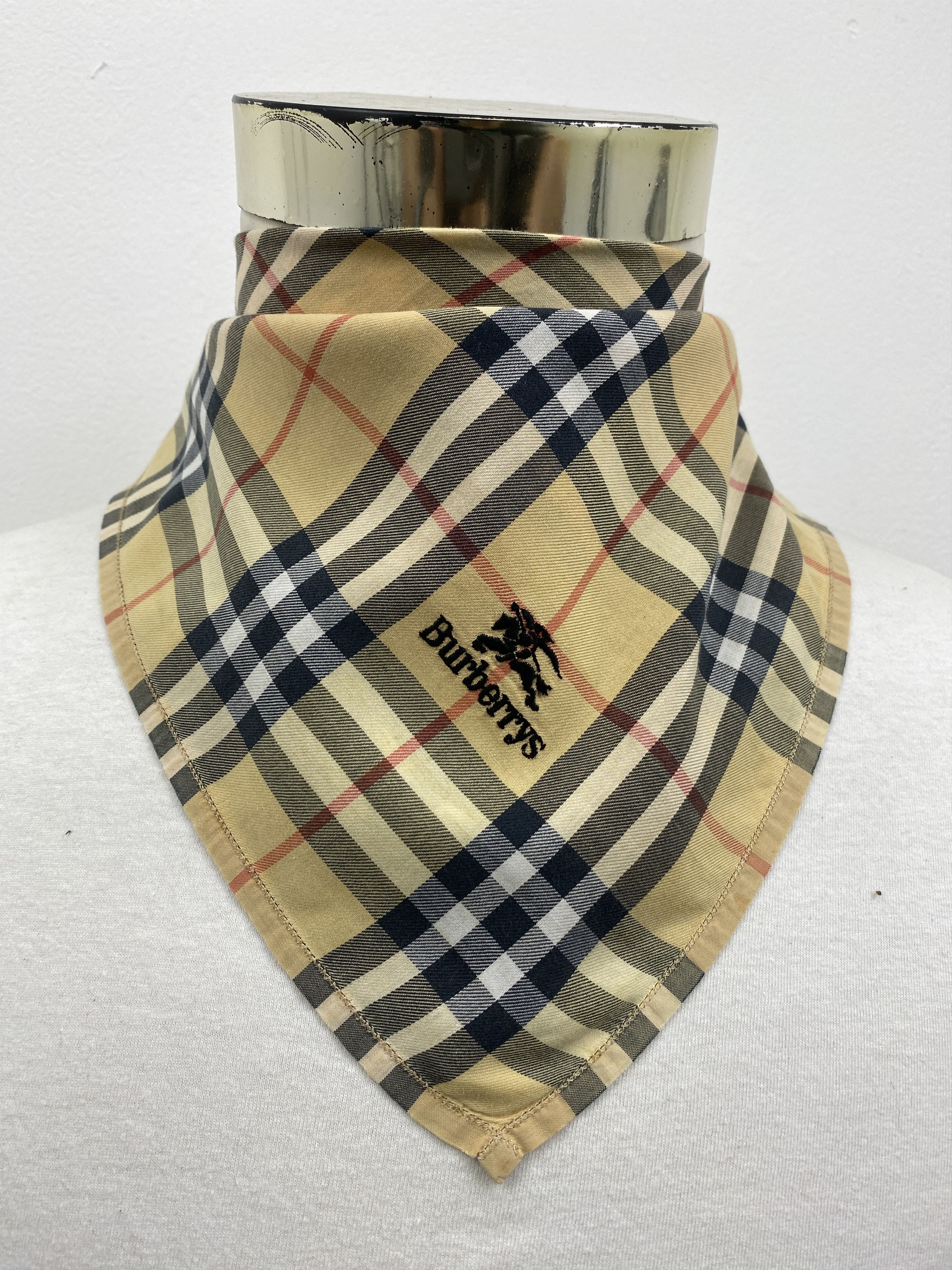 Burberry Burberry Novacheck Handkerchief Bandana Neckerchief HKC0444 Size ONE SIZE - 2 Thumbnail